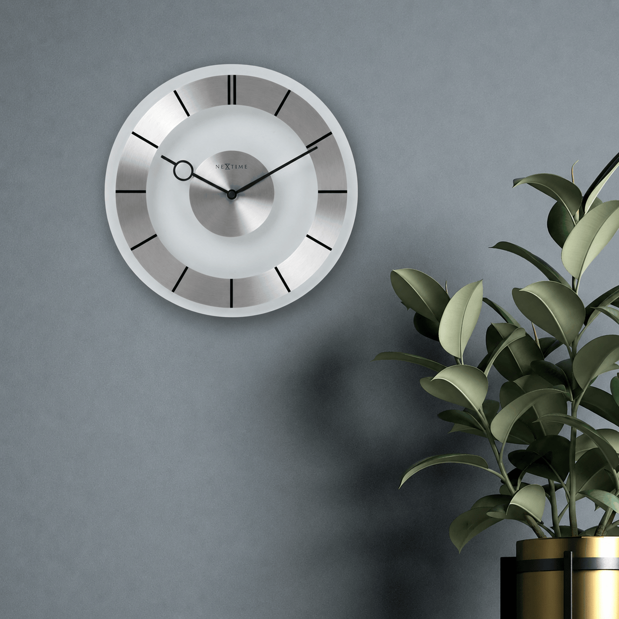 Wall clock -  31 cm - Aluminium - Glass - 'Retro'