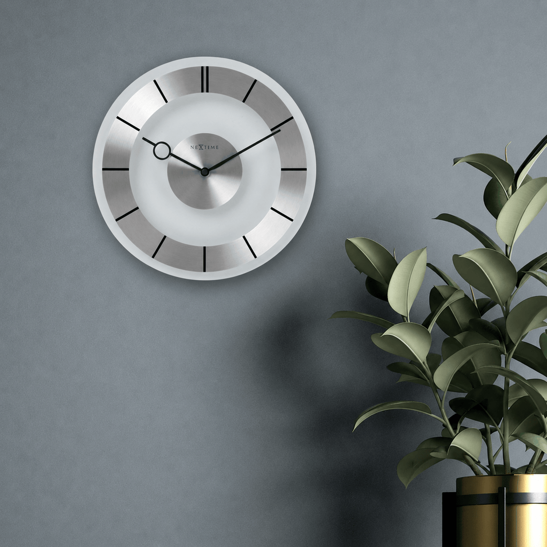 Wall clock -  31 cm - Aluminium - Glass - 'Retro'
