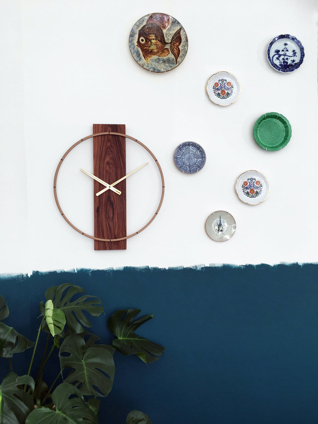 Wall clock - 50.8 x 58.2 x4.3 cm - Wood/Steel - Goat Corp