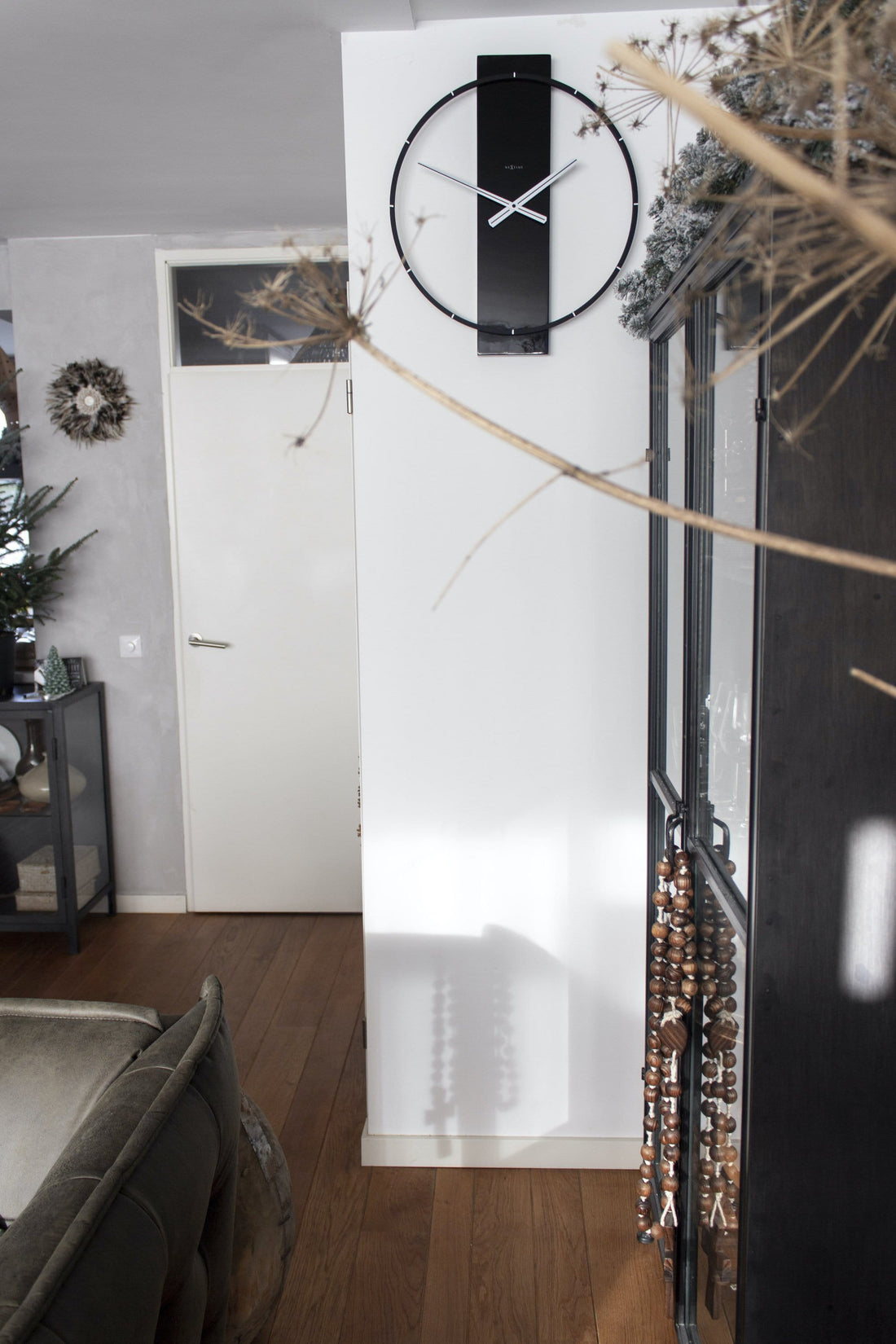 Wall clock - 50.8 x 58.2 x 4.3 cm - Wood/Steel - Goat Corp