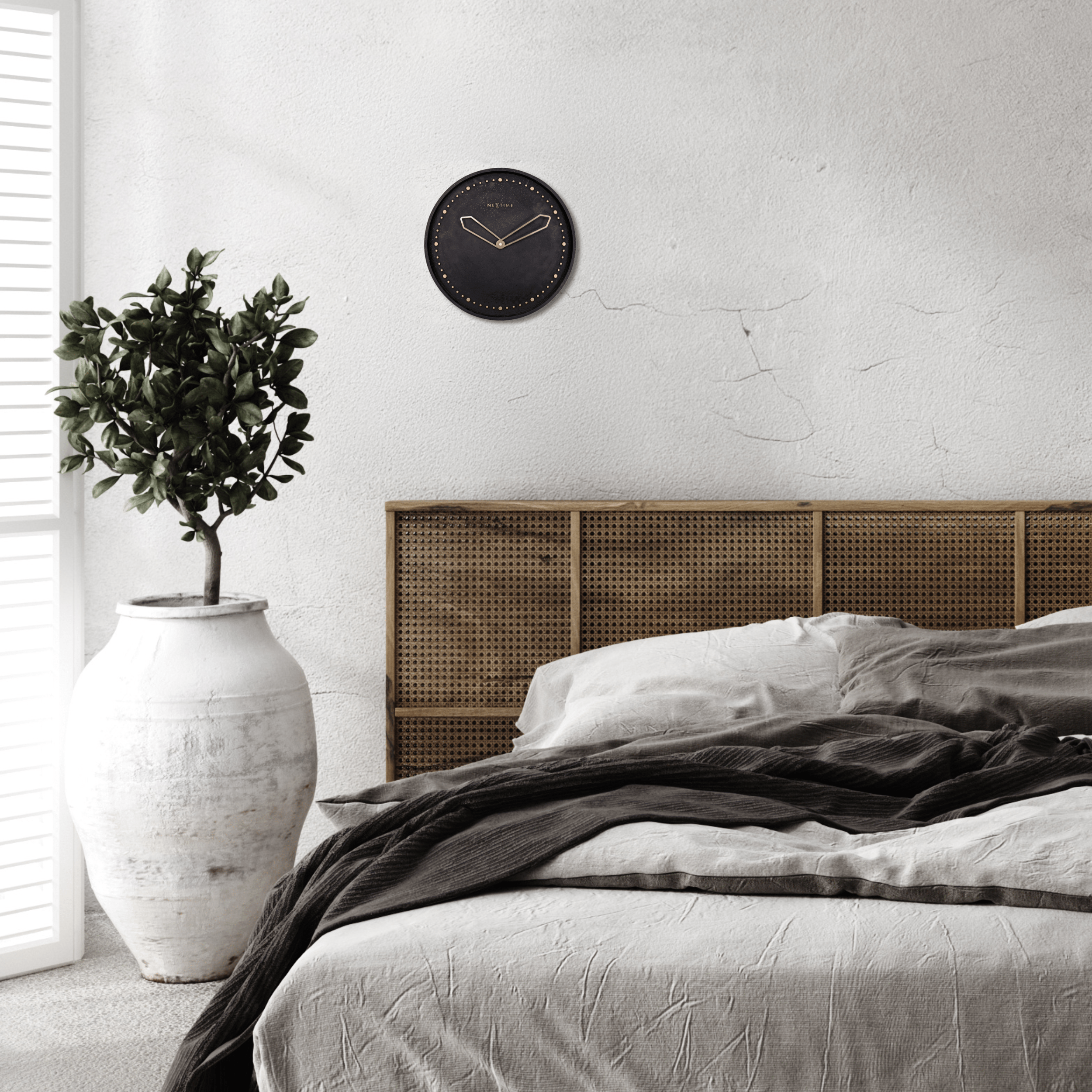 Wall clock -  35 cm - Polyresin - 'Cross' - Goat Corp