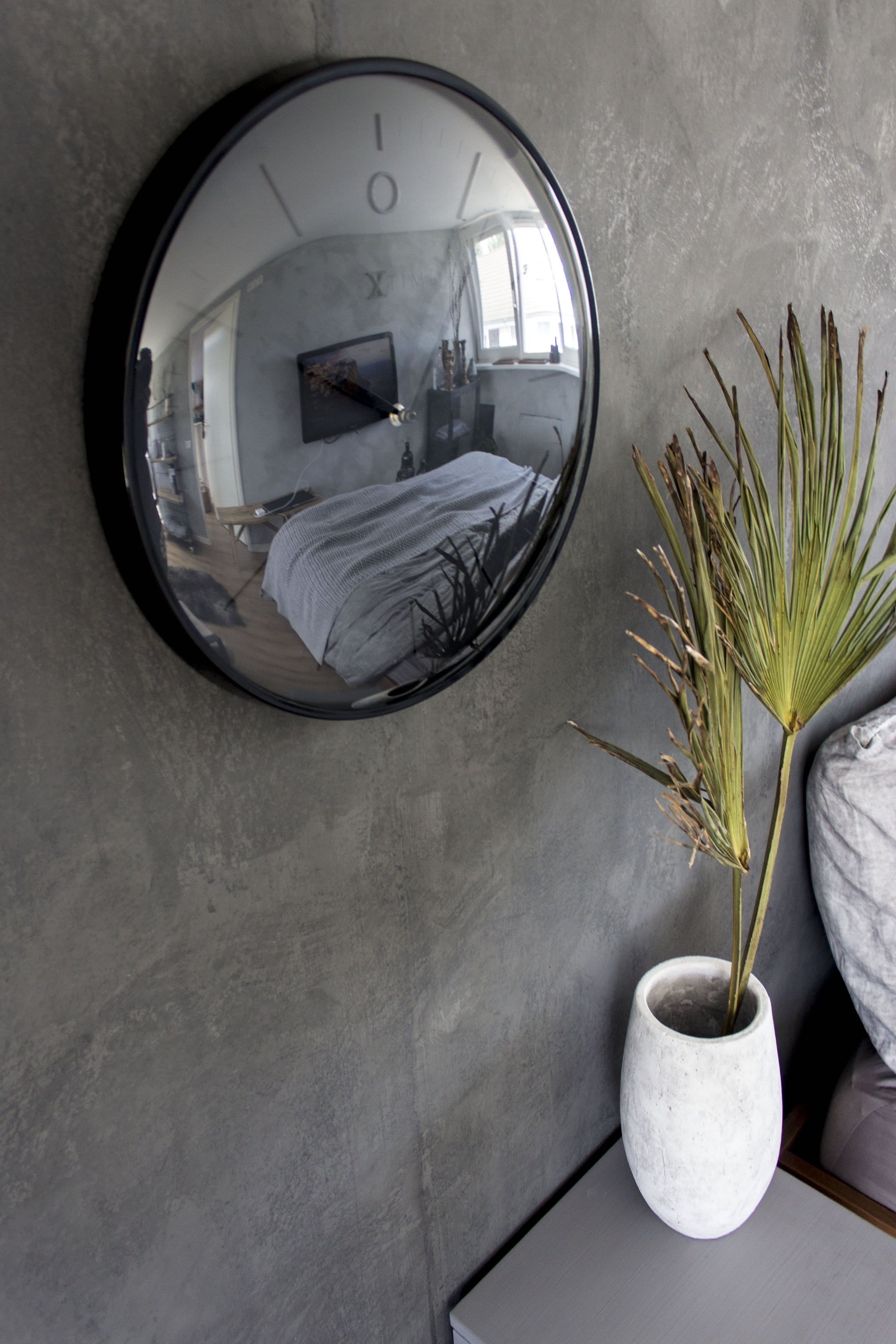 Wall clock-  40 cm - Metal - Dome shaped glass- 'Glamour' - Goat Corp