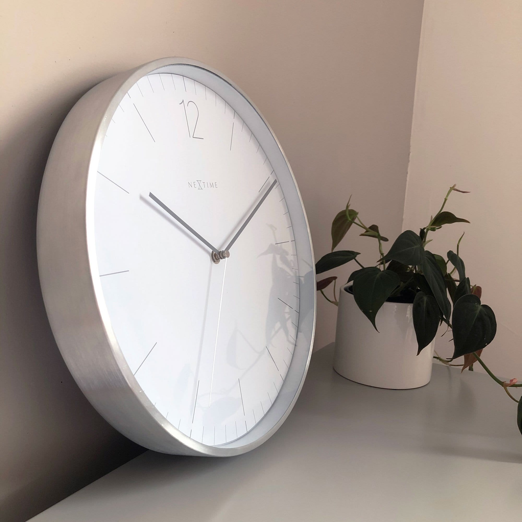 Wall clock -  34 cm - Glass / Metal - Elegant 'Essential Silver' - Goat Corp