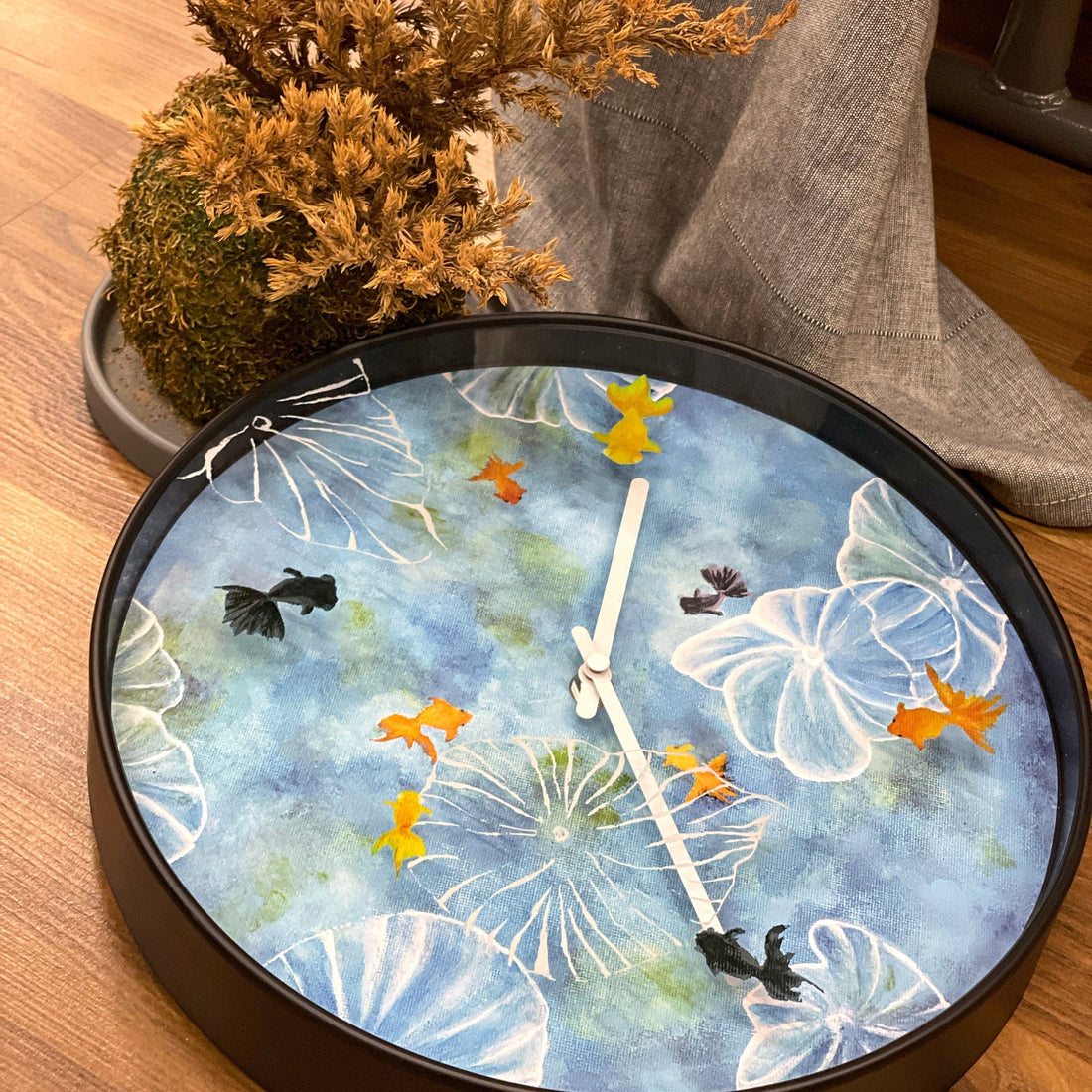 Wall clock 30cm - Silent - Blue - Plastic - "Pond" - Goat Corp