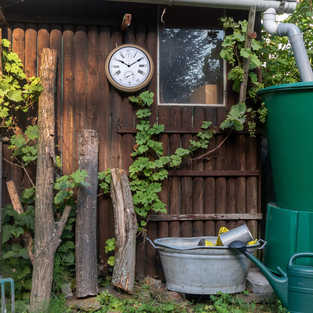 Weatherstation - Wall clock - Weatherproof - 40.5 cm - Metal -  Hyacinth - Goat Corp