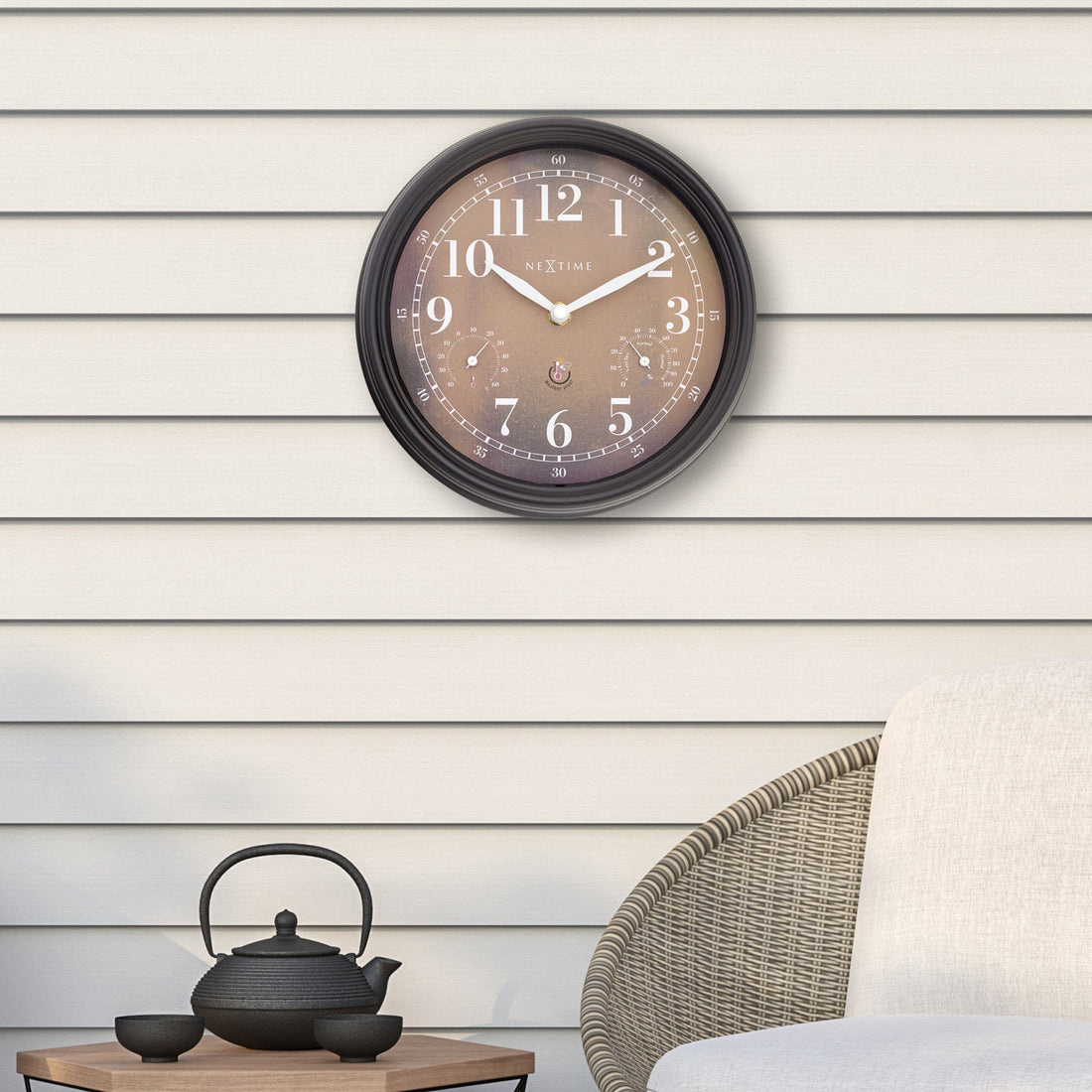 Weatherstation - Wall clock - 23.5 cm -weatherproof - Jasmine - Goat Corp