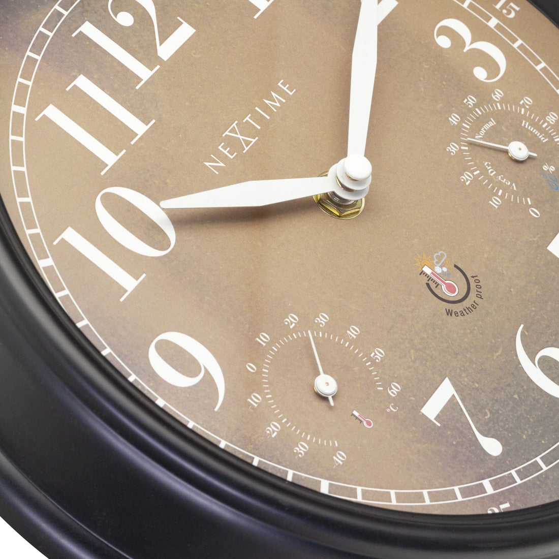 Weatherstation - Wall clock - 23.5 cm -weatherproof - Jasmine - Goat Corp