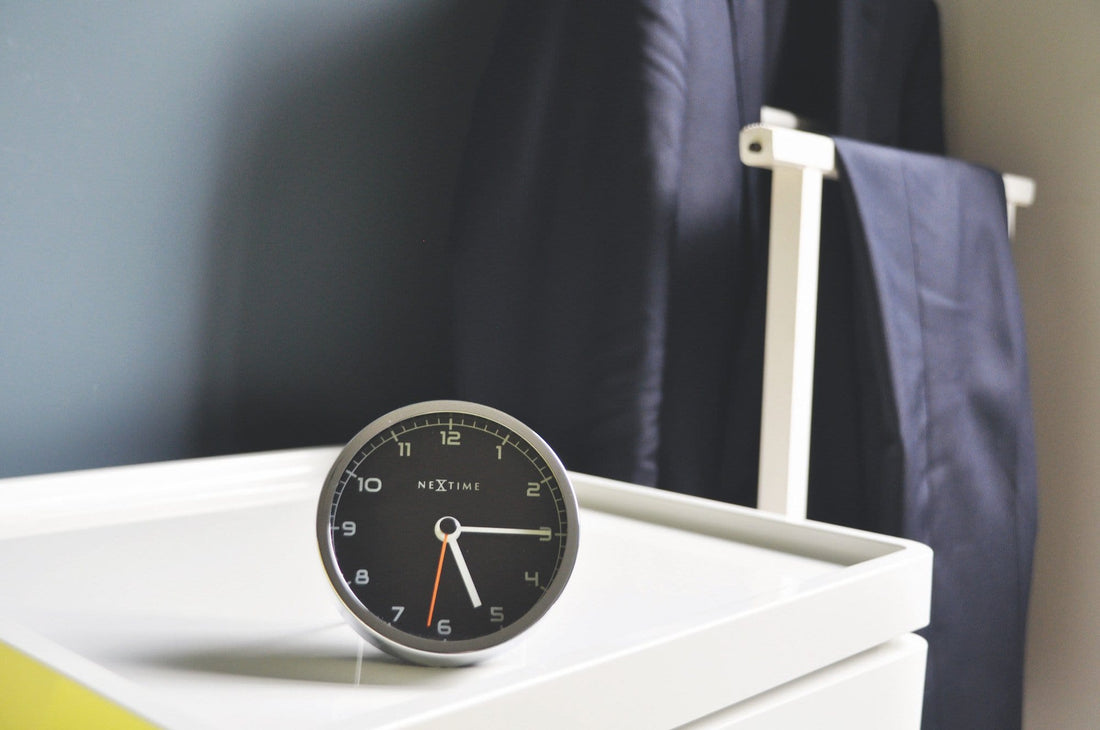 Alarm clock - 9 x 9 x 7.5 cm - Metal - 'Company Alarm' - Goat Corp