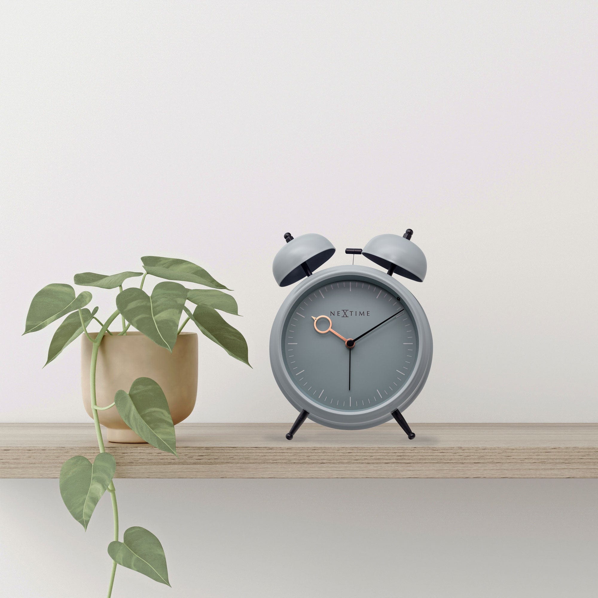 Table Alarm Clock 15x18x7cm - Silent -   Light function -  Metal "Golden Hour" - Goat Corp