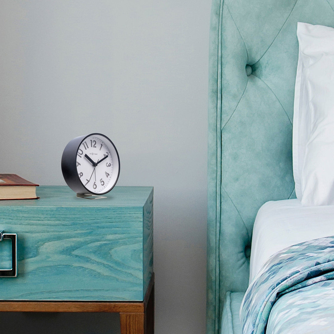 Table Alarm Clock 12.5x13x5.5cm - Silent - Light function - Plastic "Reflect" - Goat Corp