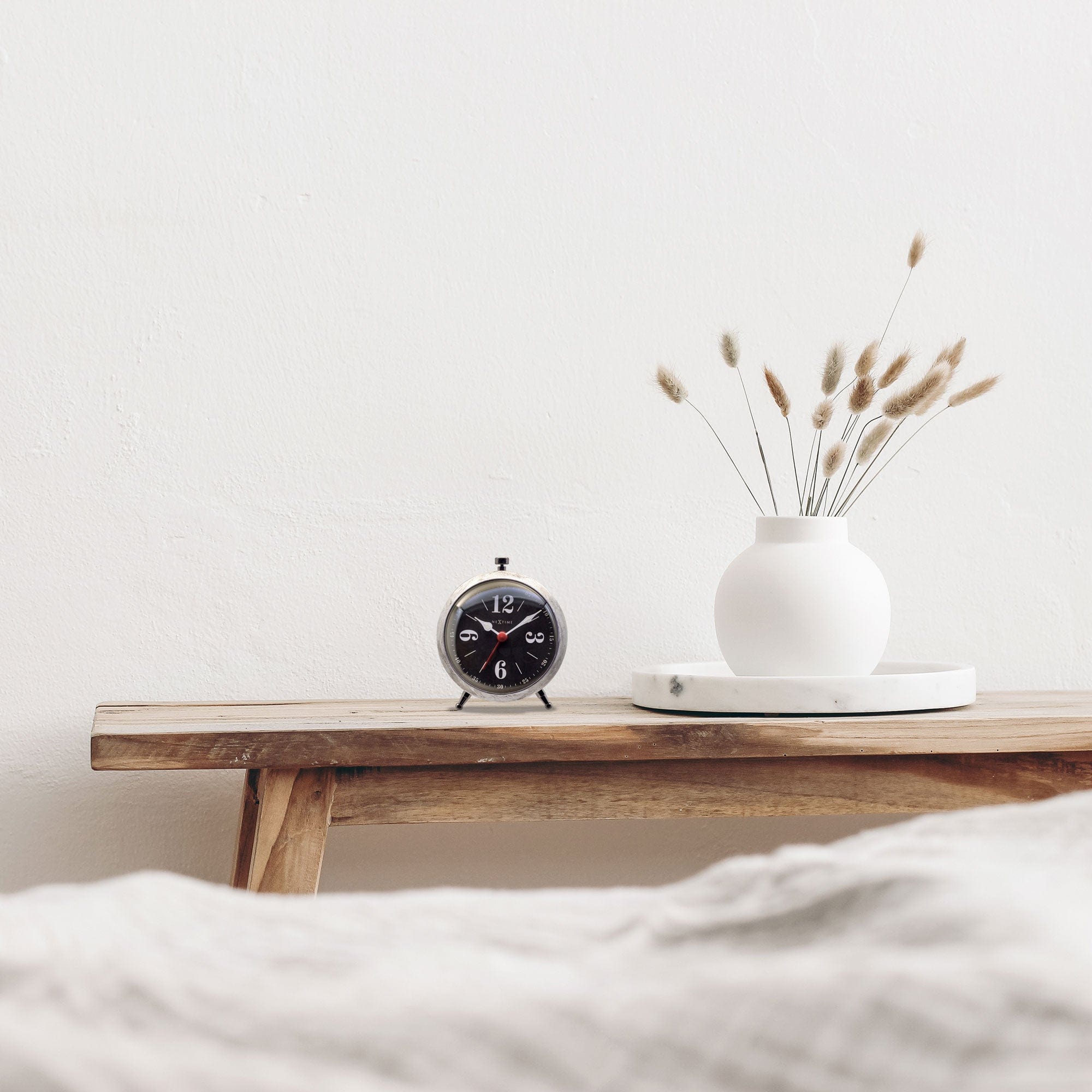 Table Alarm Clock 9x10.8x5cm - Silent - Luminous hands - Metal "Harvey" - Goat Corp