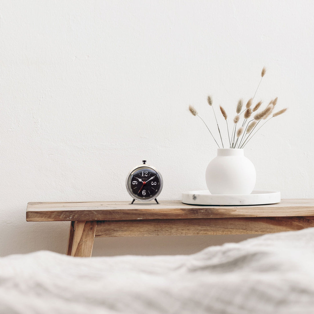 Table Alarm Clock 9x10.8x5cm - Silent - Luminous hands - Metal "Harvey" - Goat Corp