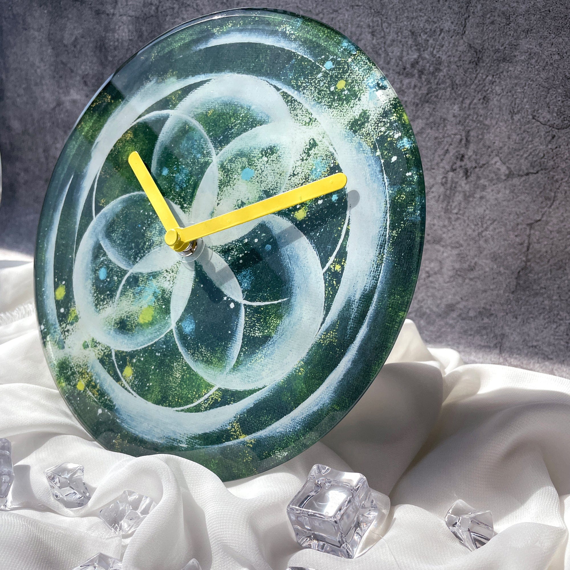 Table/Wall clock 20cm - Silent - Green -  Tempered Glass - "Cosmo Table" - Goat Corp