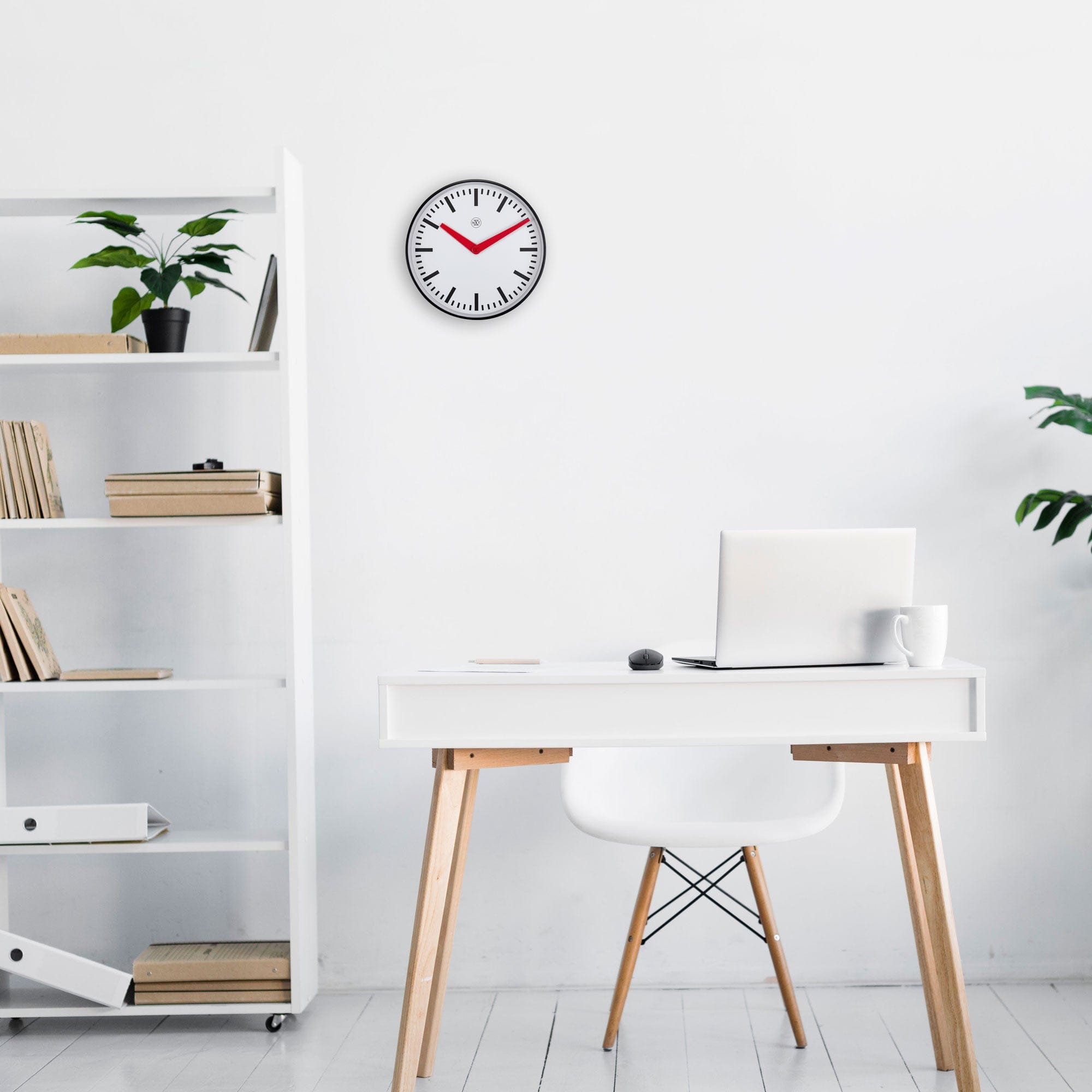 Wall clock 25.5cm - Silent - Plastic - "Newcastle" - Goat Corp