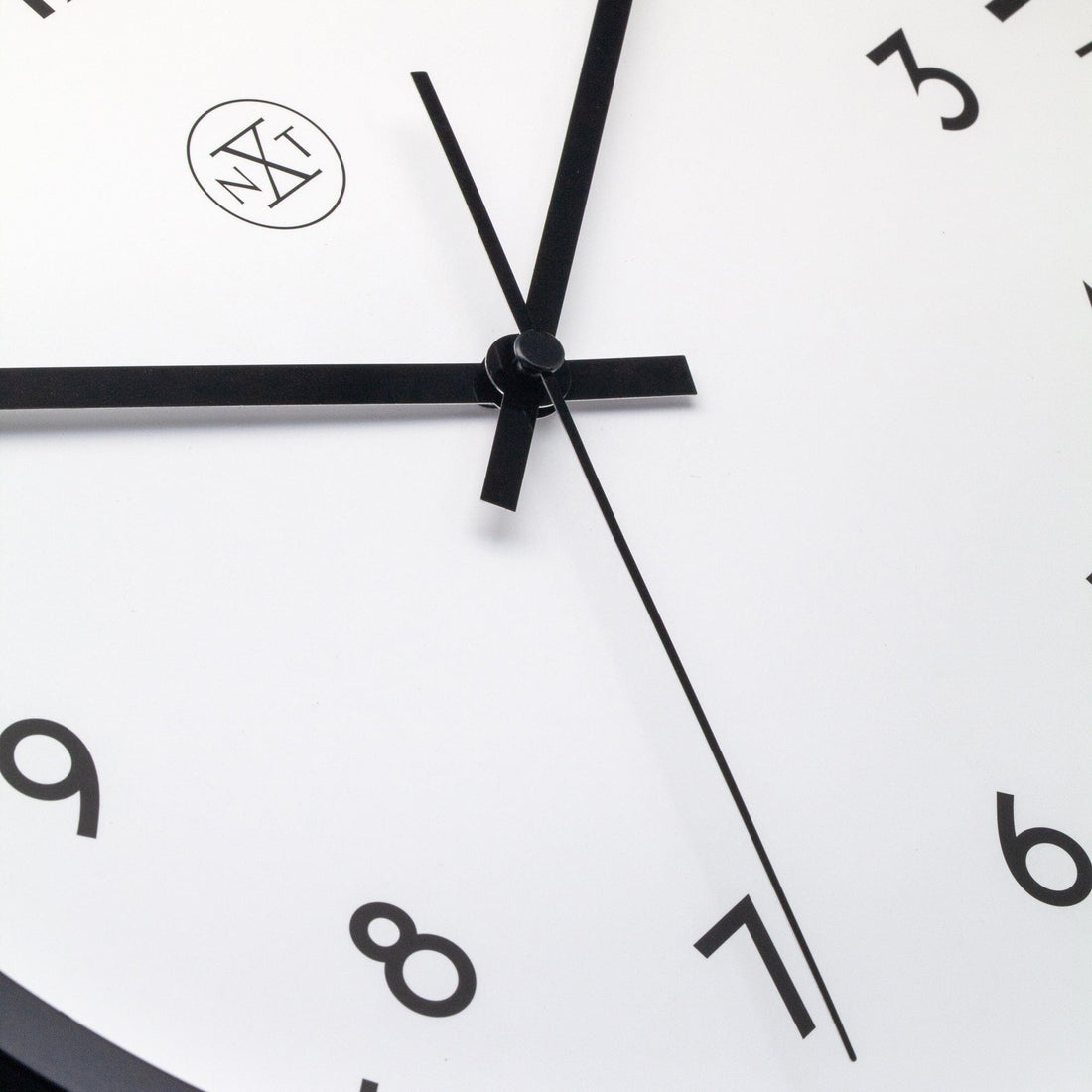 Wall clock 30cm - Silent - Plastic - "Easy Big" - Goat Corp