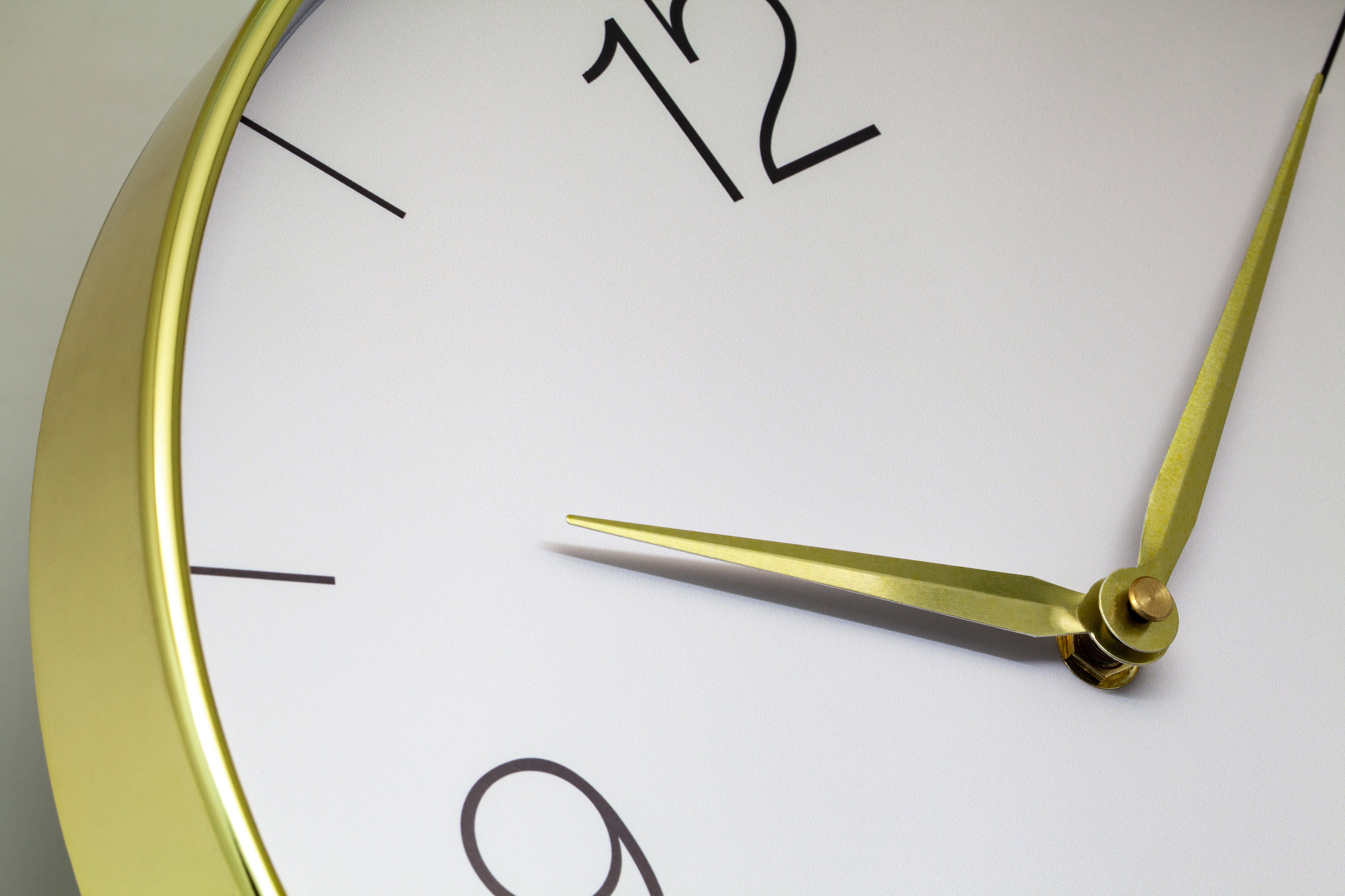 Wall clock 30.5cm-Silent-Gold/Chrome/Grey-Plastic-nXt 'Finesse' - Goat Corp