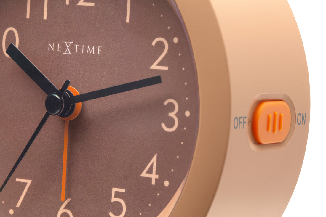 Table Alarm Clock 10.5cm x 3.6cm-Silent-Light Dial-NeXtime "Circle" - Goat Corp
