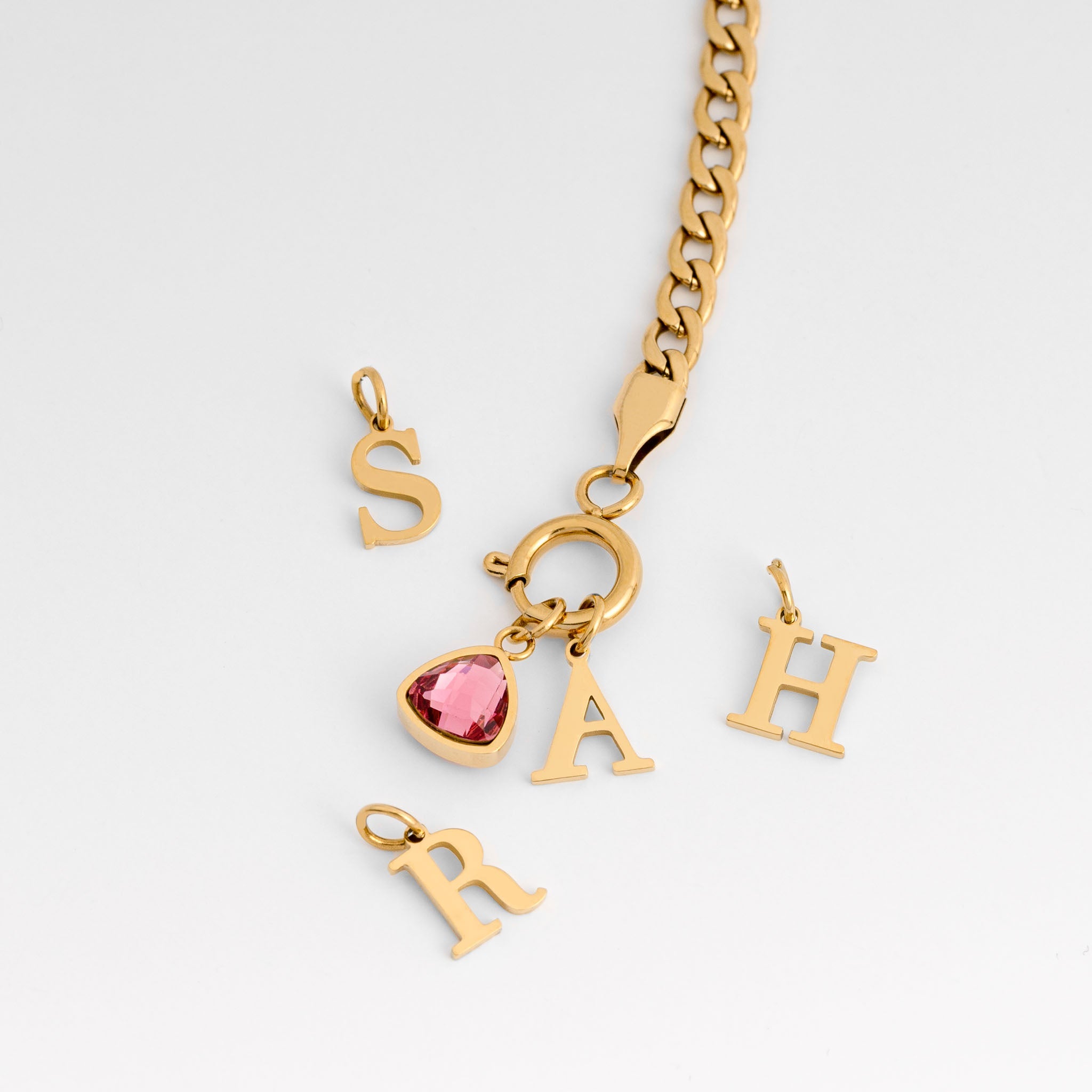 Letter charm gold
