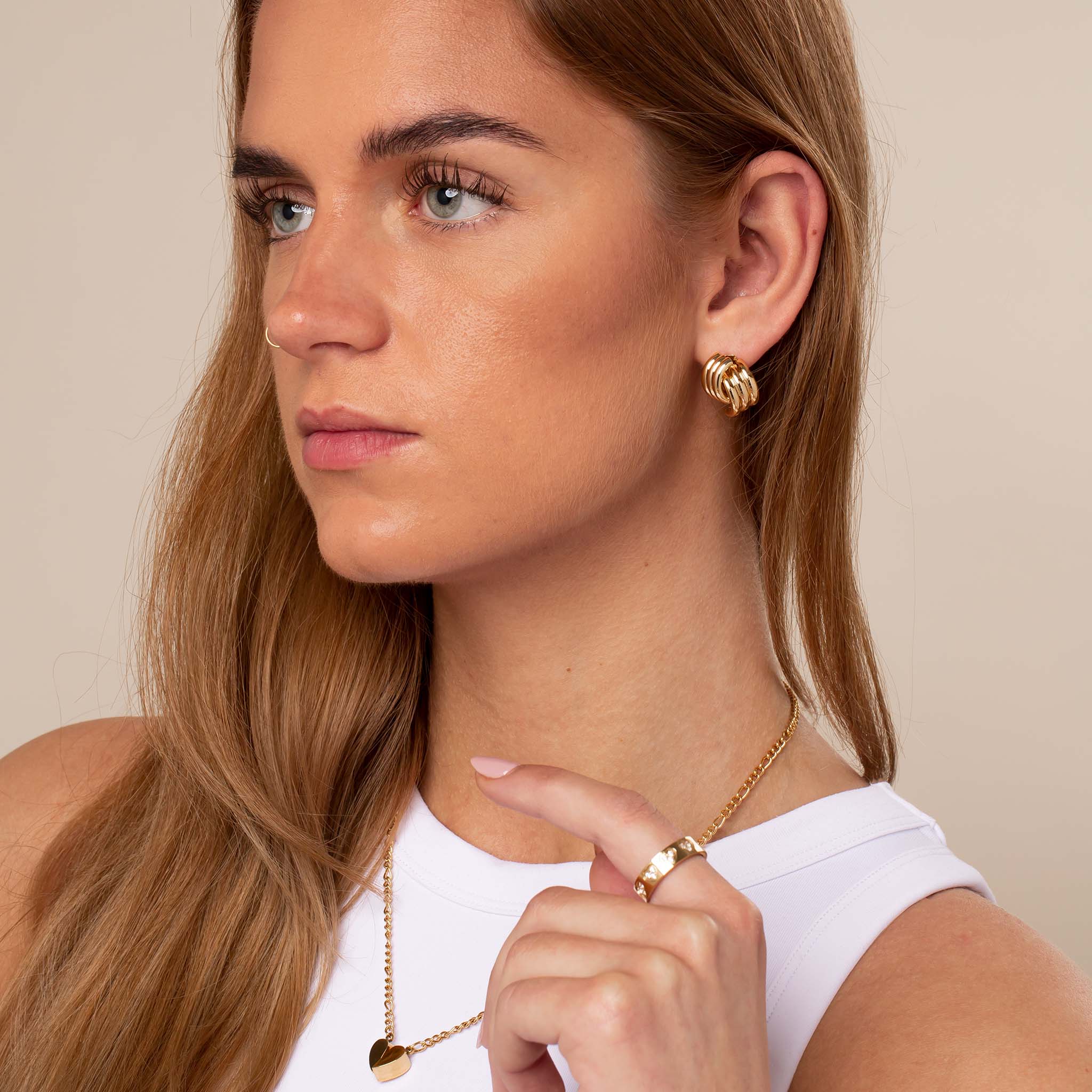 Twist stud earring gold