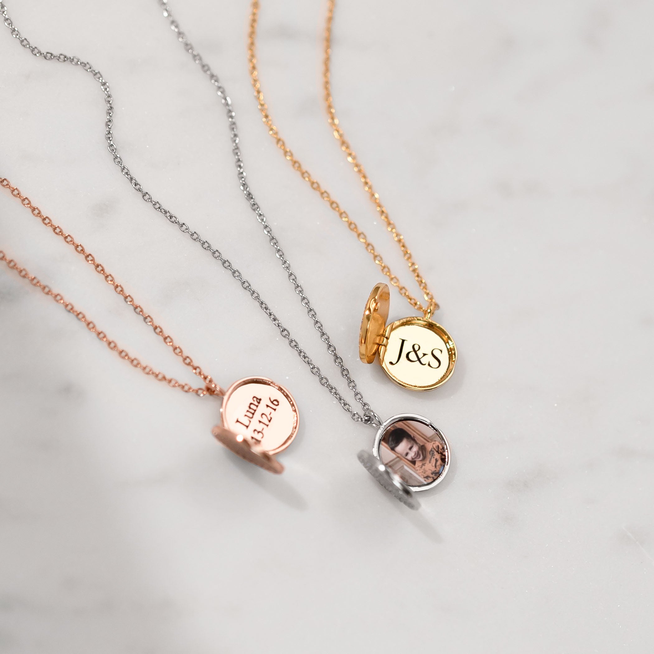 Sparkle locket gold