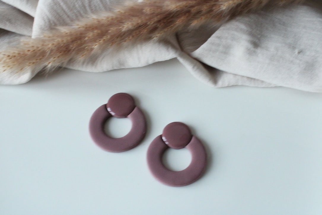 Circle round embossed stud cutter - Goat Corp