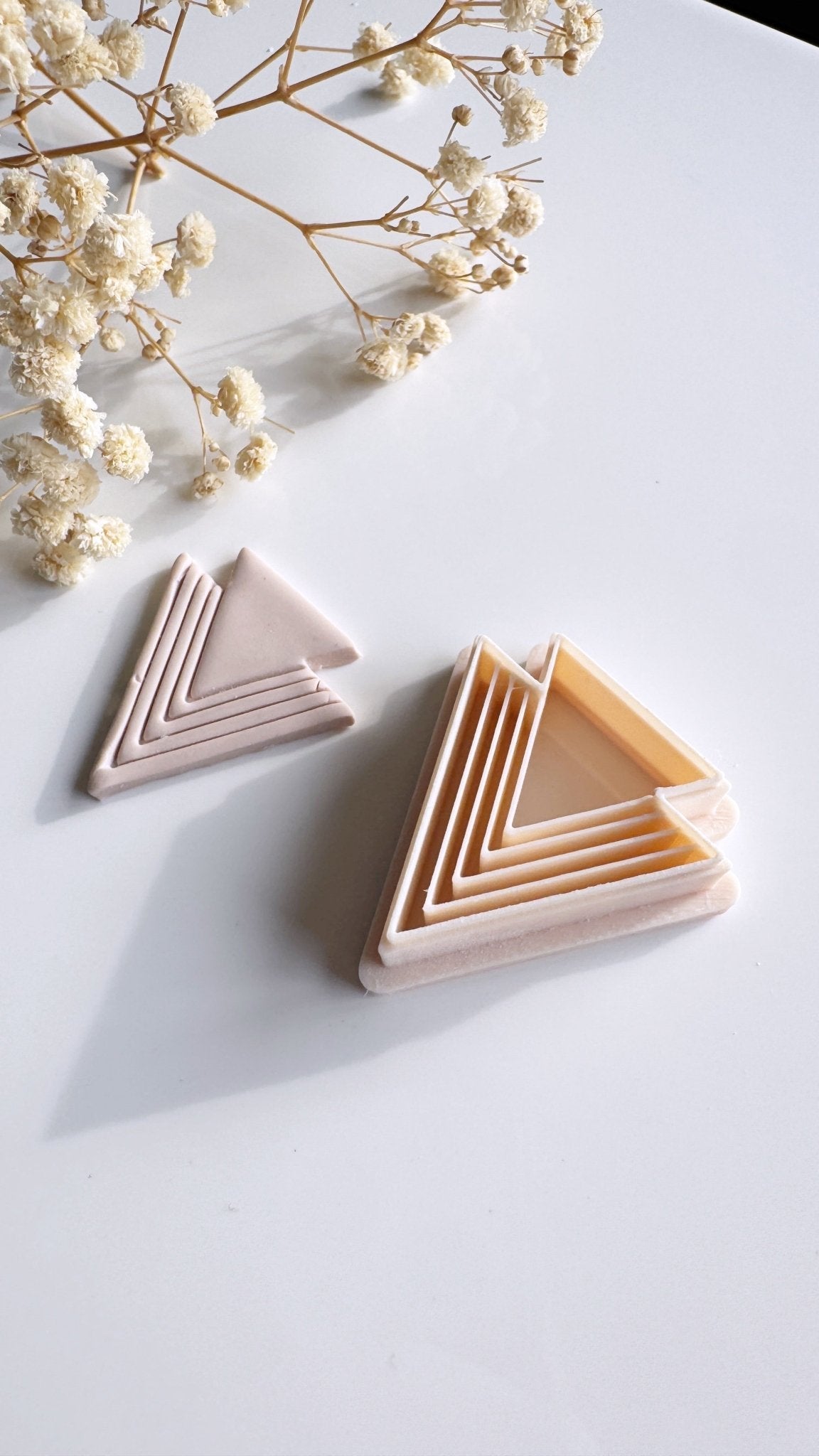 Double striped triangle cutter - Goat Corp