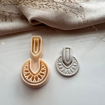 Embossed circle and stud cutter set - Goat Corp