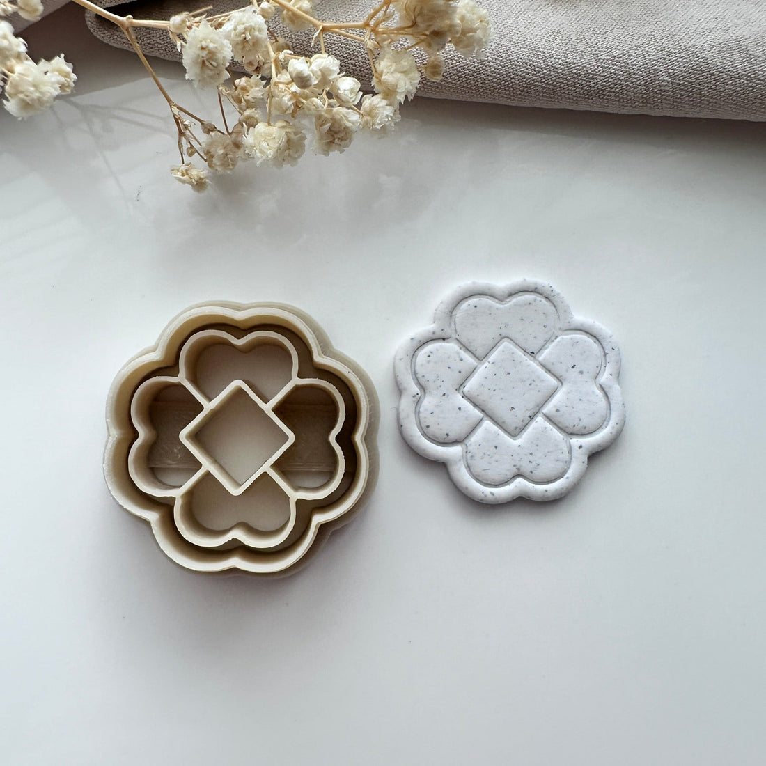 Floral square cutter - Goat Corp