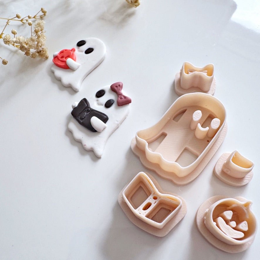 Ghost with Book and Pumpkin Set
