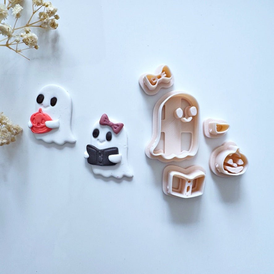 Ghost with Book and Pumpkin Set