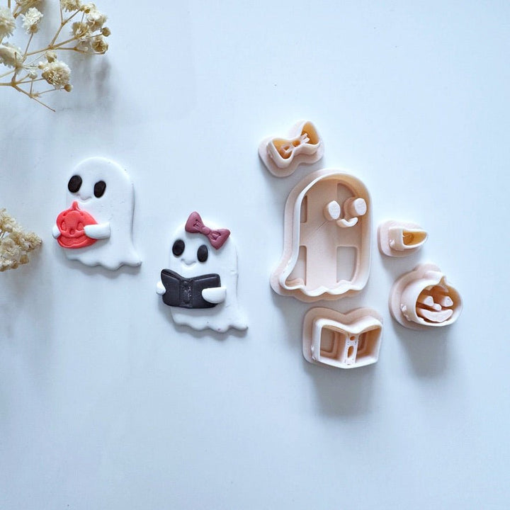 Ghost with Book and Pumpkin Set