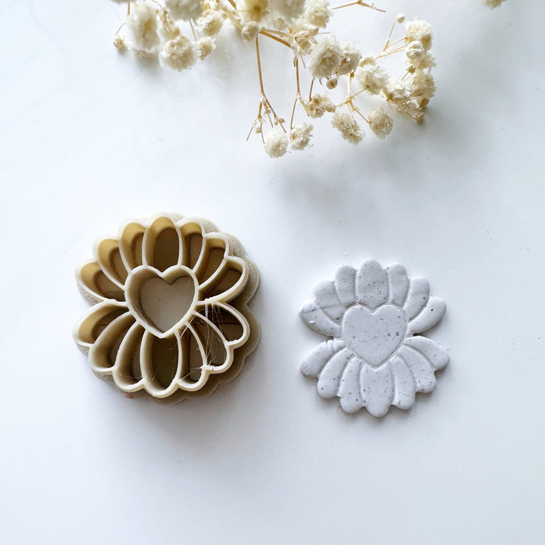 Heart flower cutter - Goat Corp