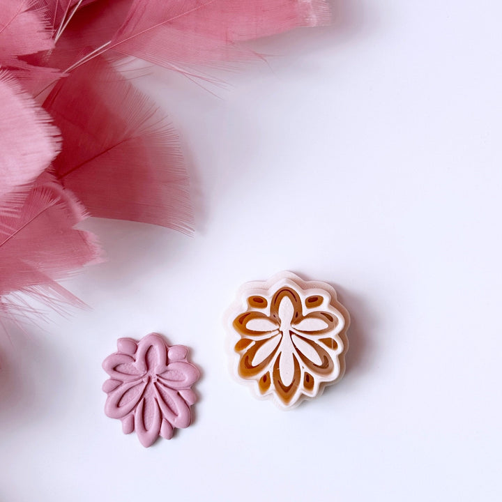 Lace Flower Cutter - Goat Corp