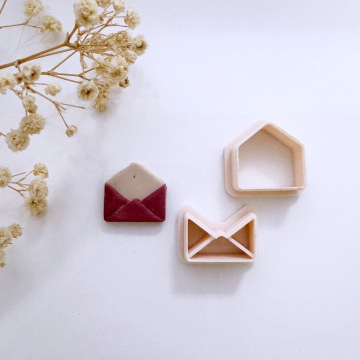 Layered envelope cutter set - Goat Corp