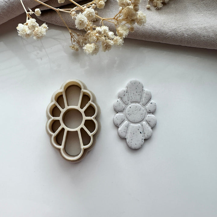 Long scalopped cutter - Goat Corp