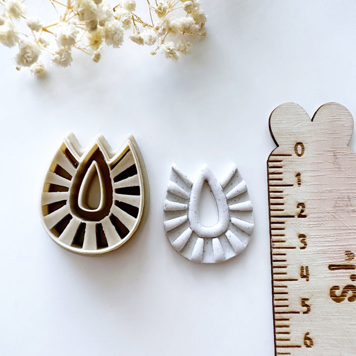 Macrame teardrop cutter - Goat Corp