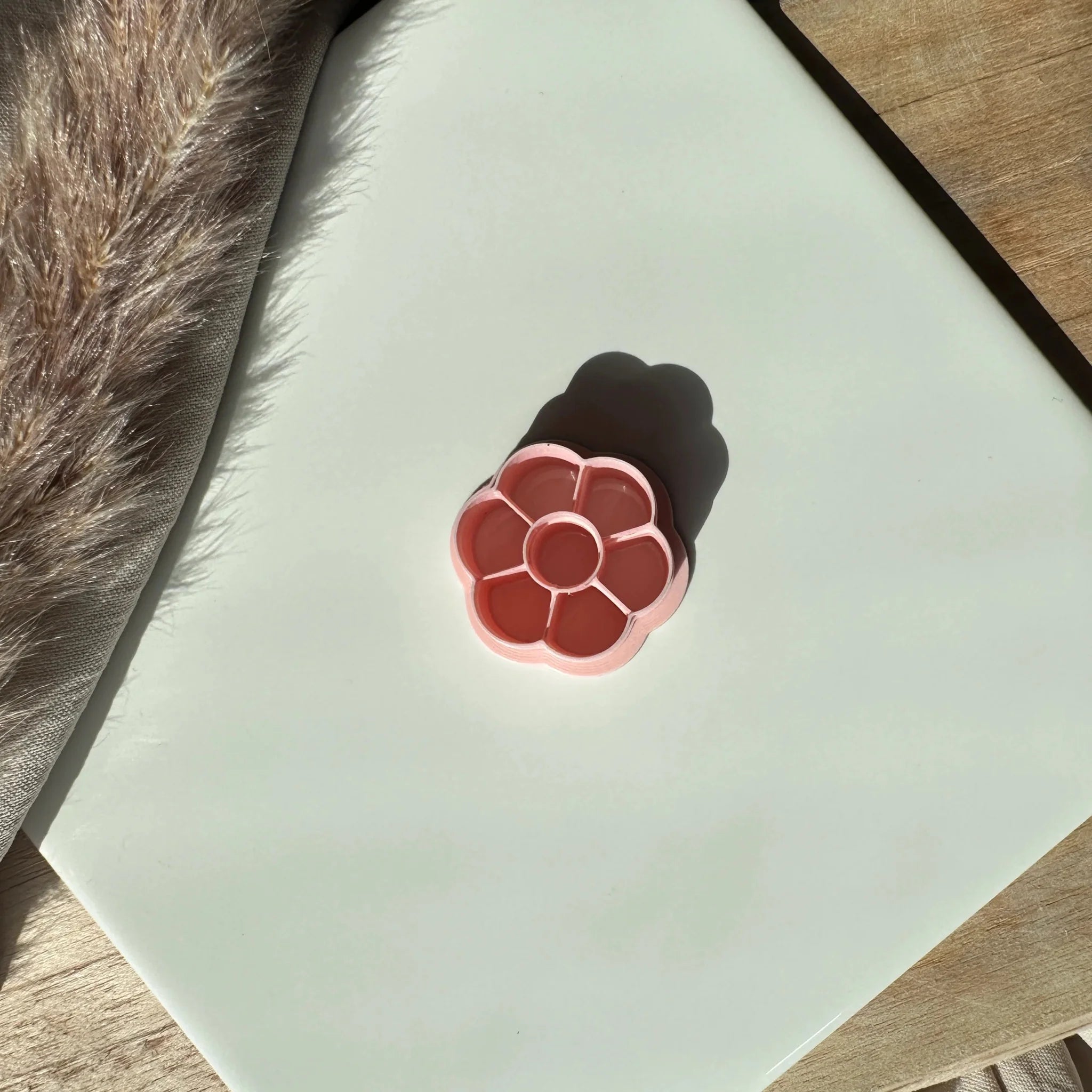 Open heart flower cutter - Goat Corp
