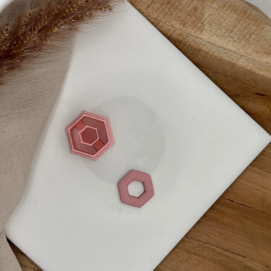 Open honeycomb cutter - Goat Corp