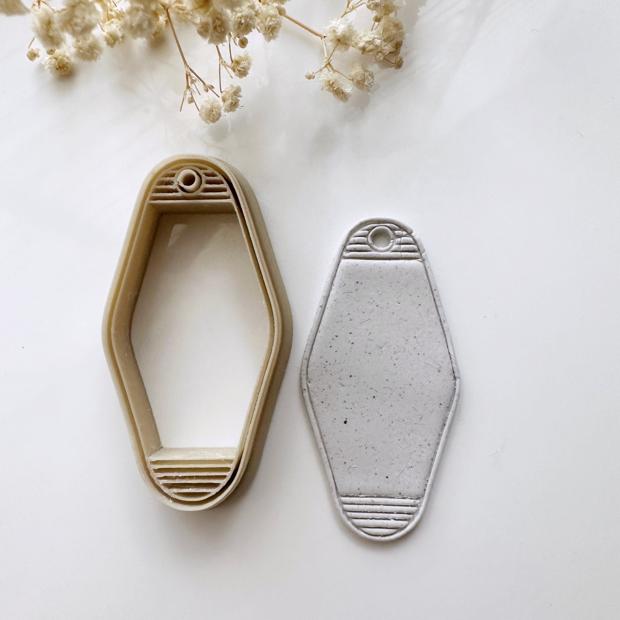 Retro keychain cutter - Goat Corp