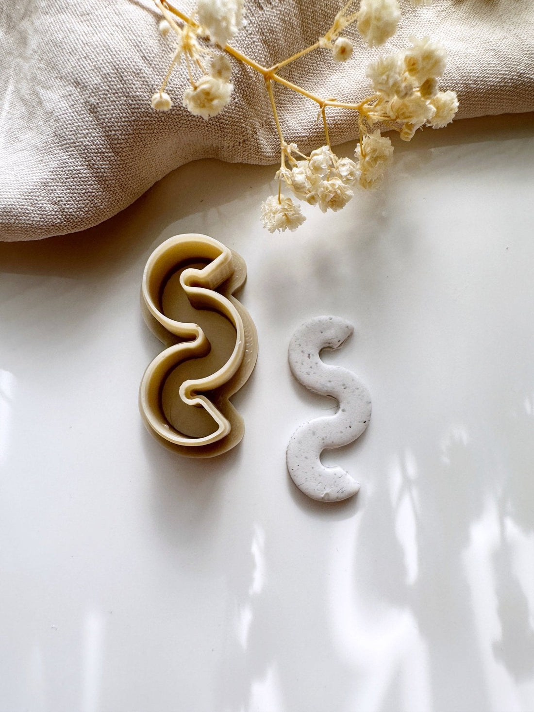 Retro wiggle cutter - Goat Corp