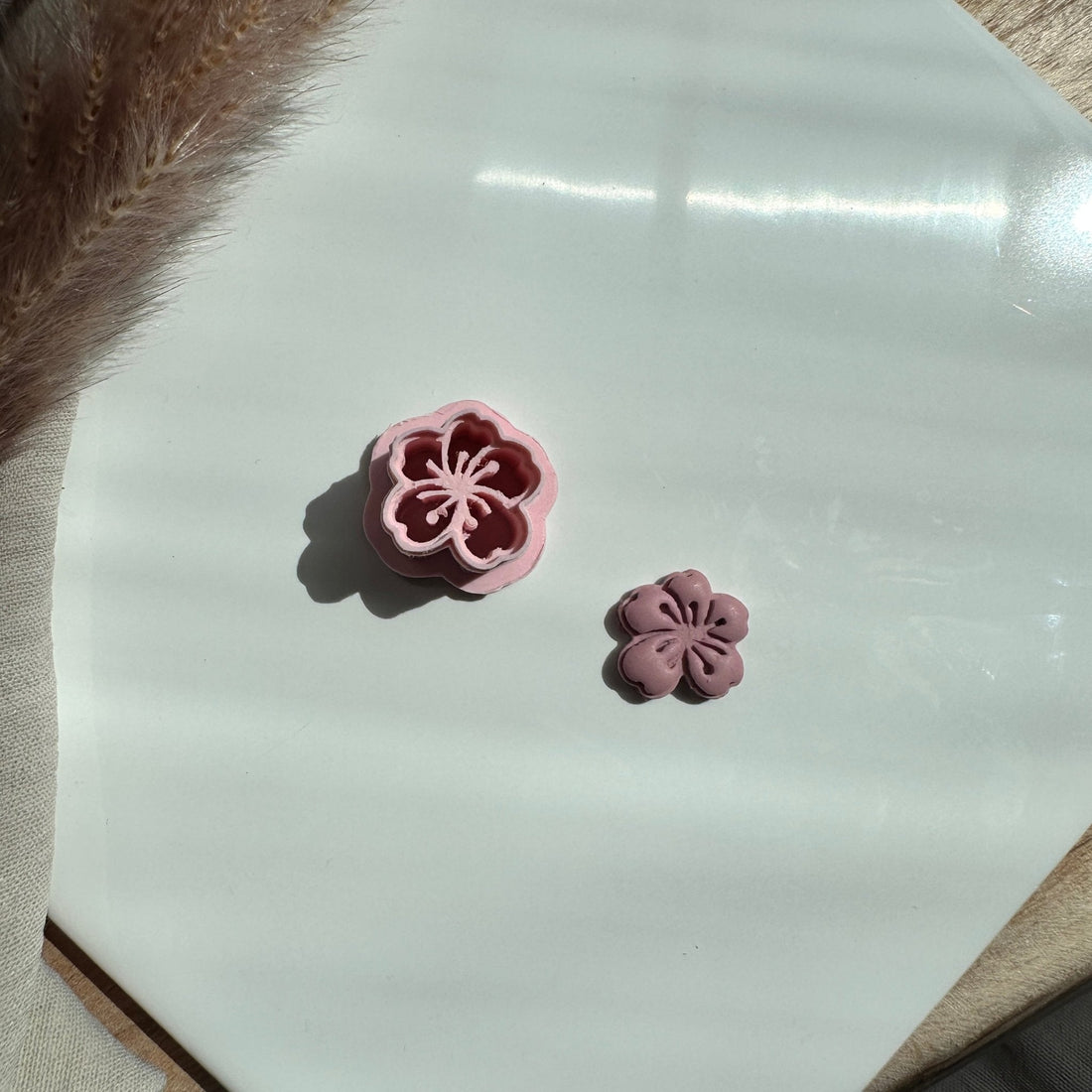 Sakura flower cutter - Goat Corp