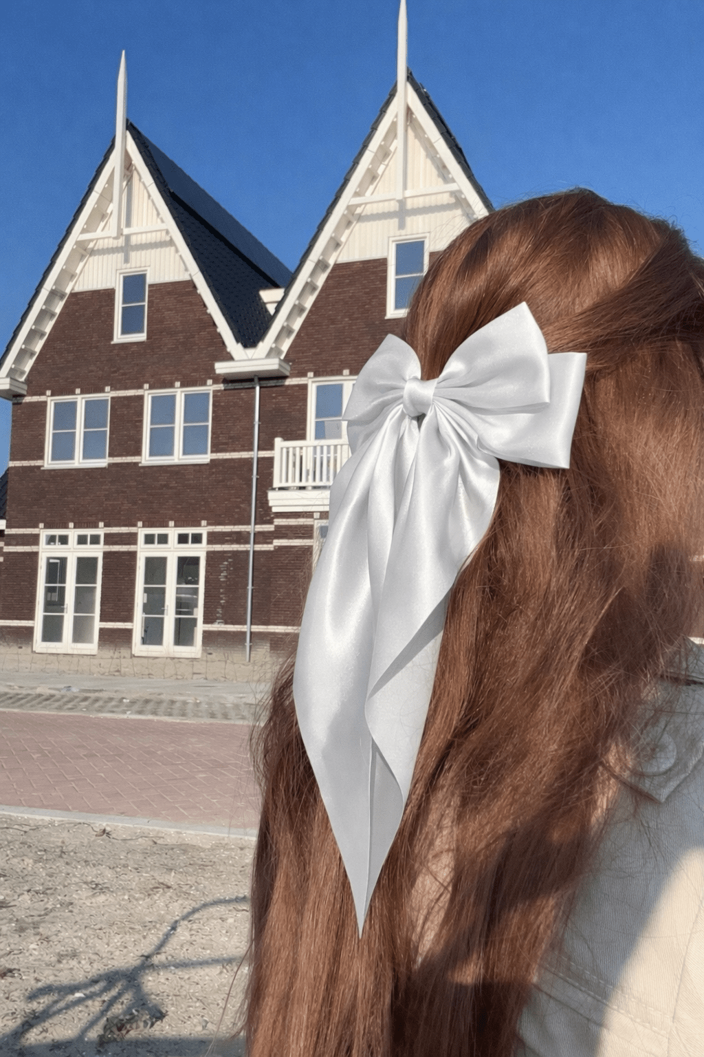 Satijnen Haarstrik Ivoor wit