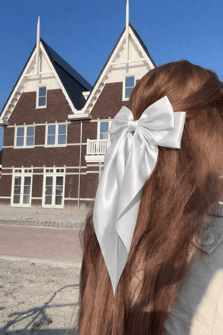 Satijnen Haarstrik Ivoor wit