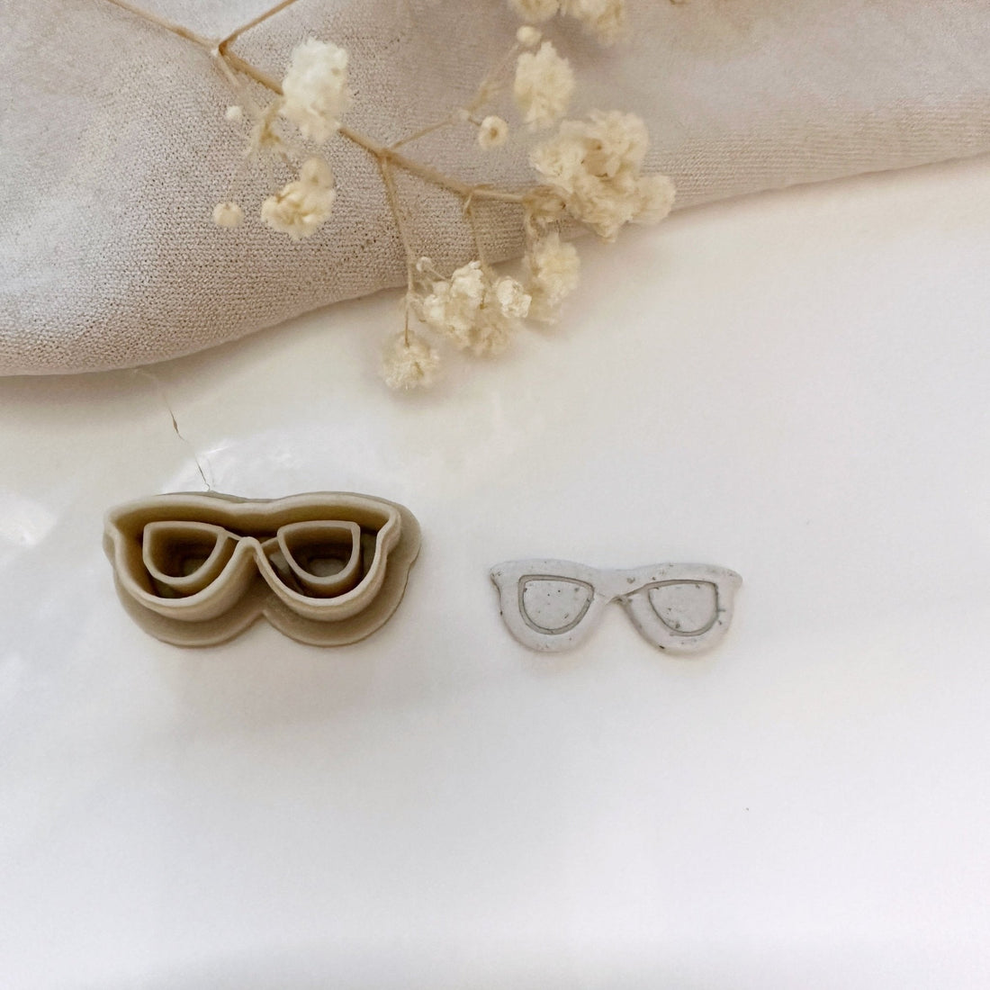 Sunglasses cutter - Goat Corp